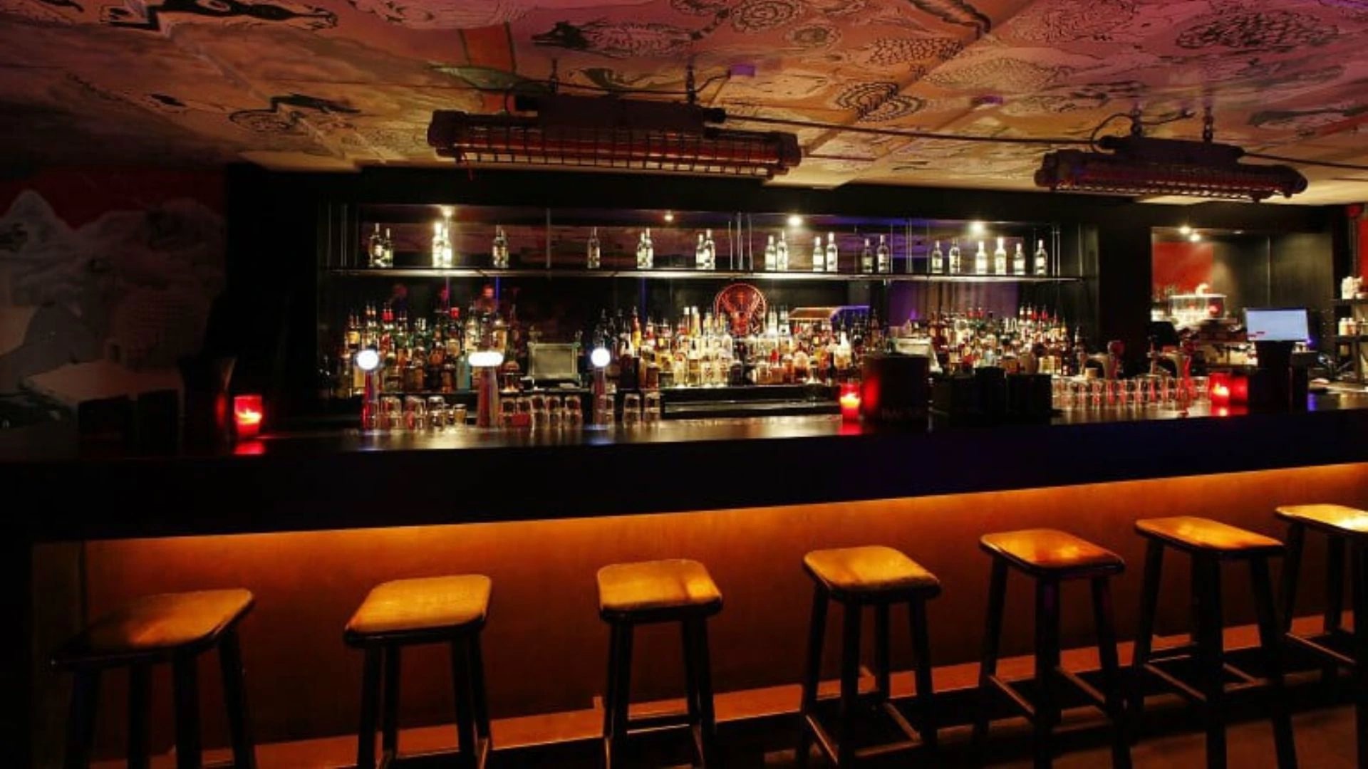 bitterzoet-amsterdam-club-party-bar