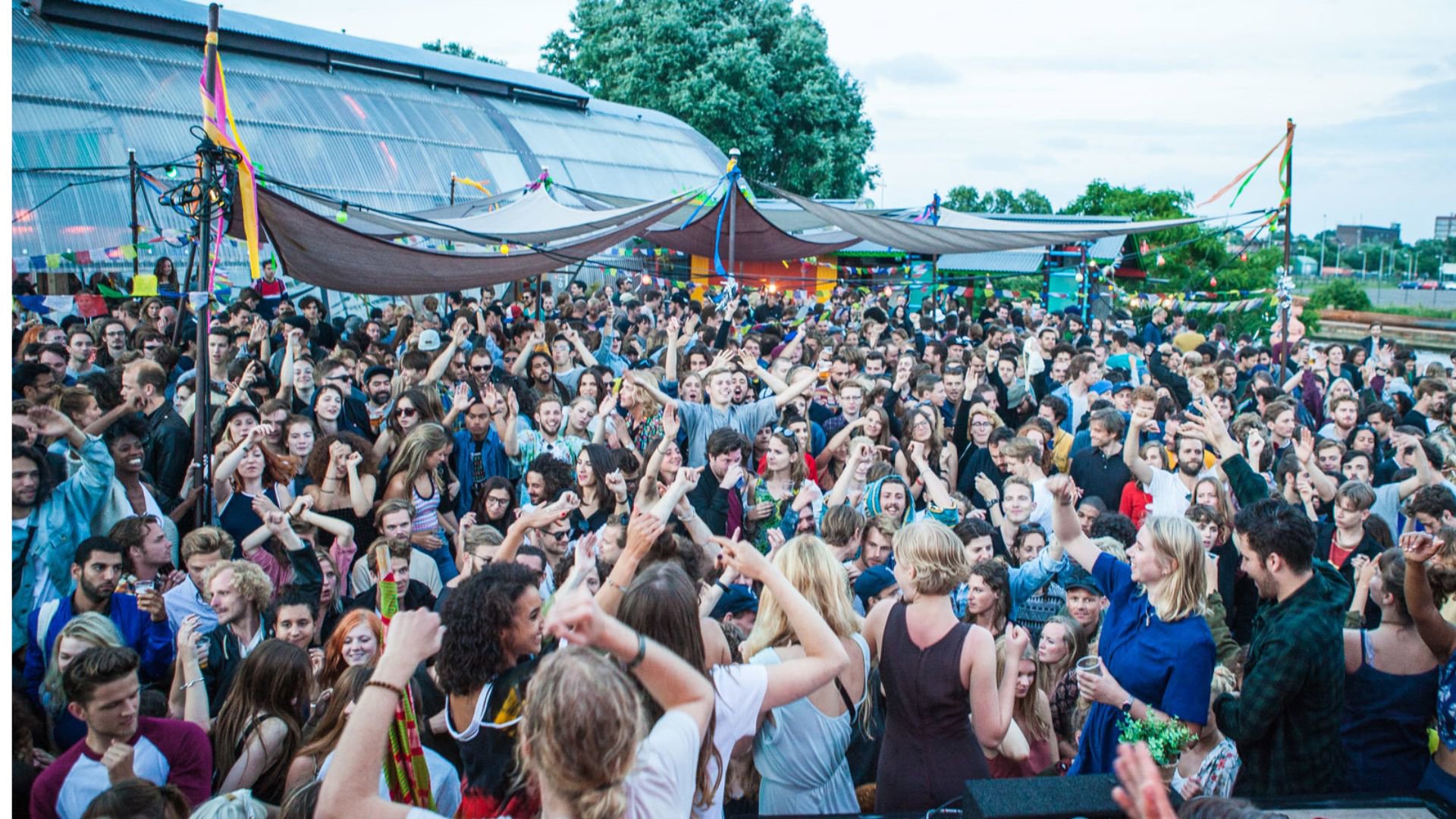 noorderlicht-cafe-amsterdam-party (4)