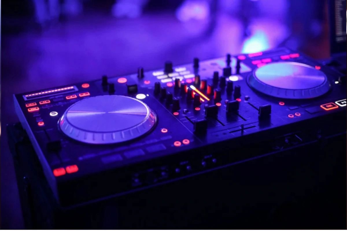 Urban Beats & Latin Vibes (3)