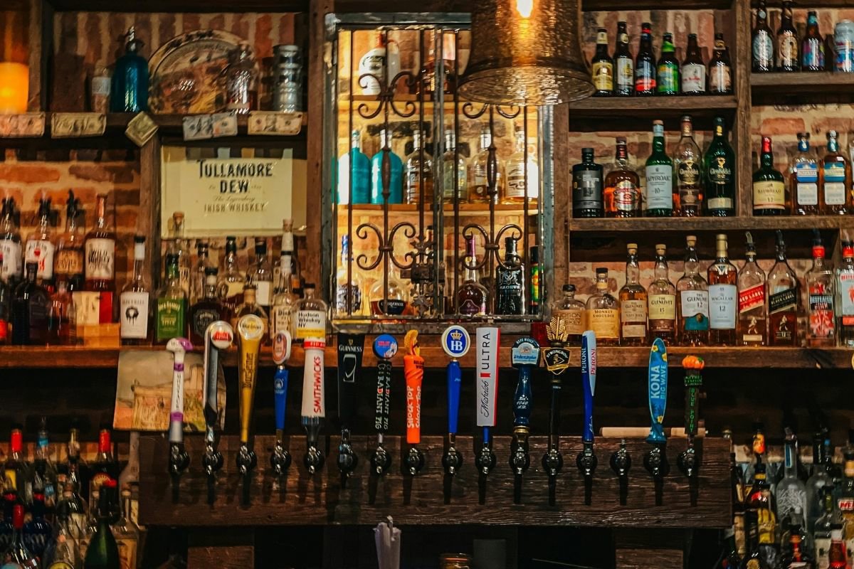 best-bars-in-amsterdam