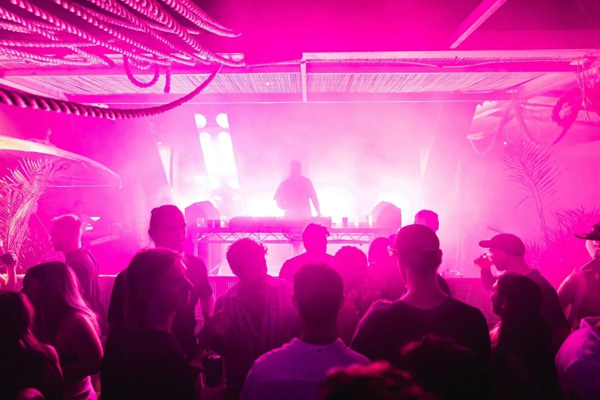 best-techno-clubs-in-amsterdam (4)