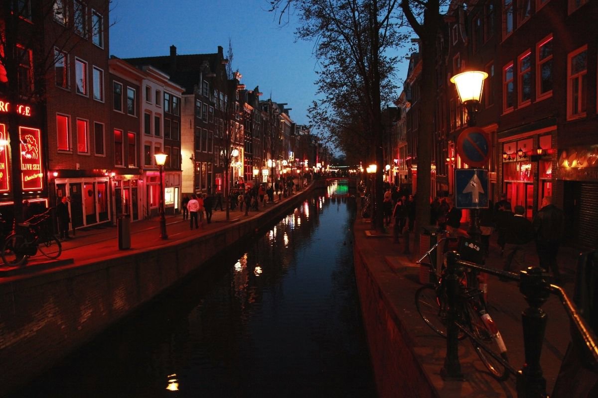 red-light-district-amsterdam (3)