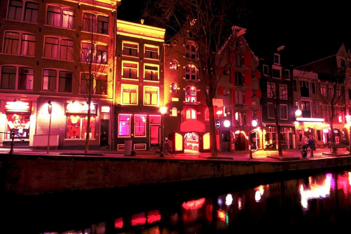 red-light-district-amsterdam (2)