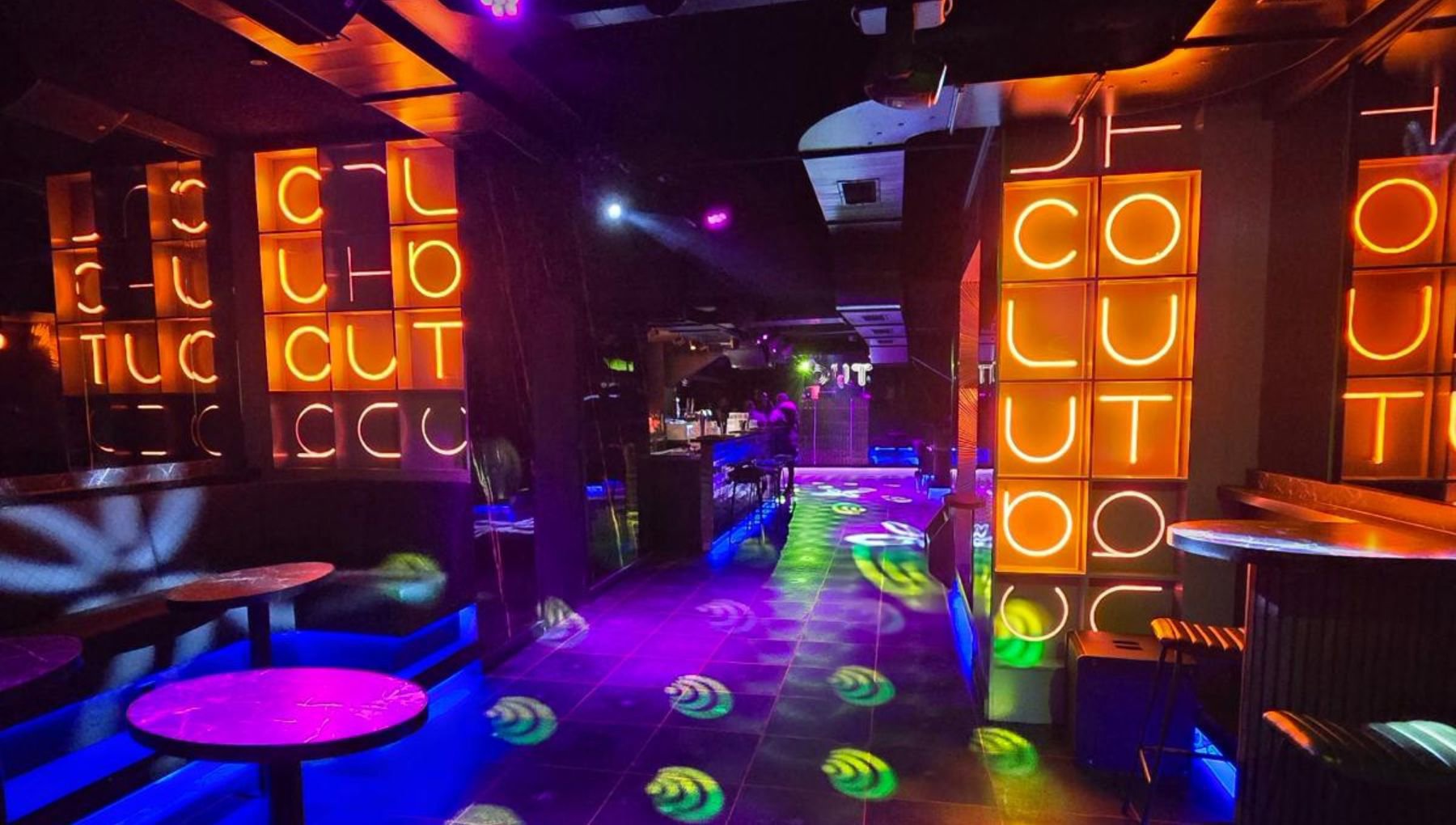 CLUB_OUT_AMSTERDAM_NIGHTLIFE_02