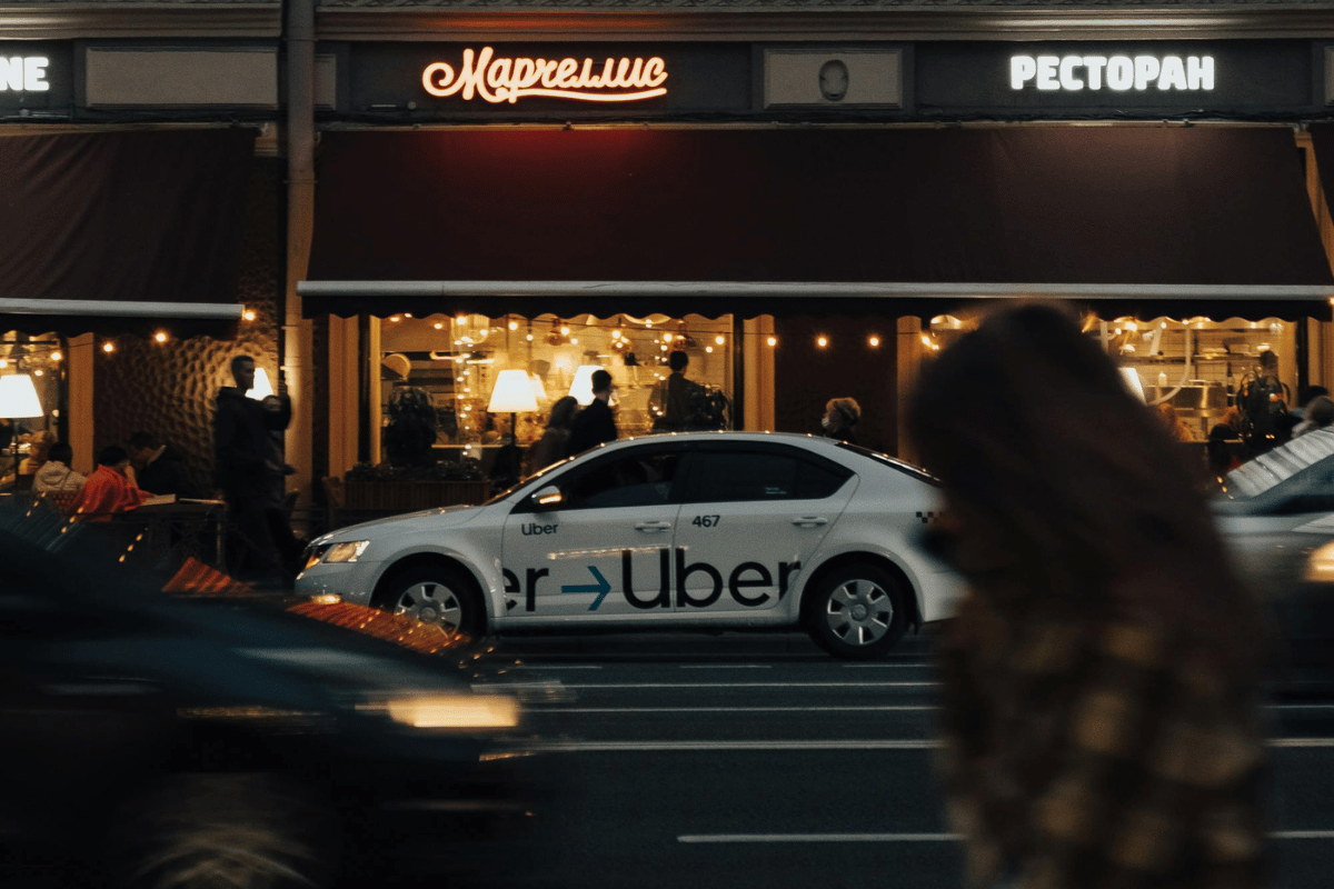 Uber (2)